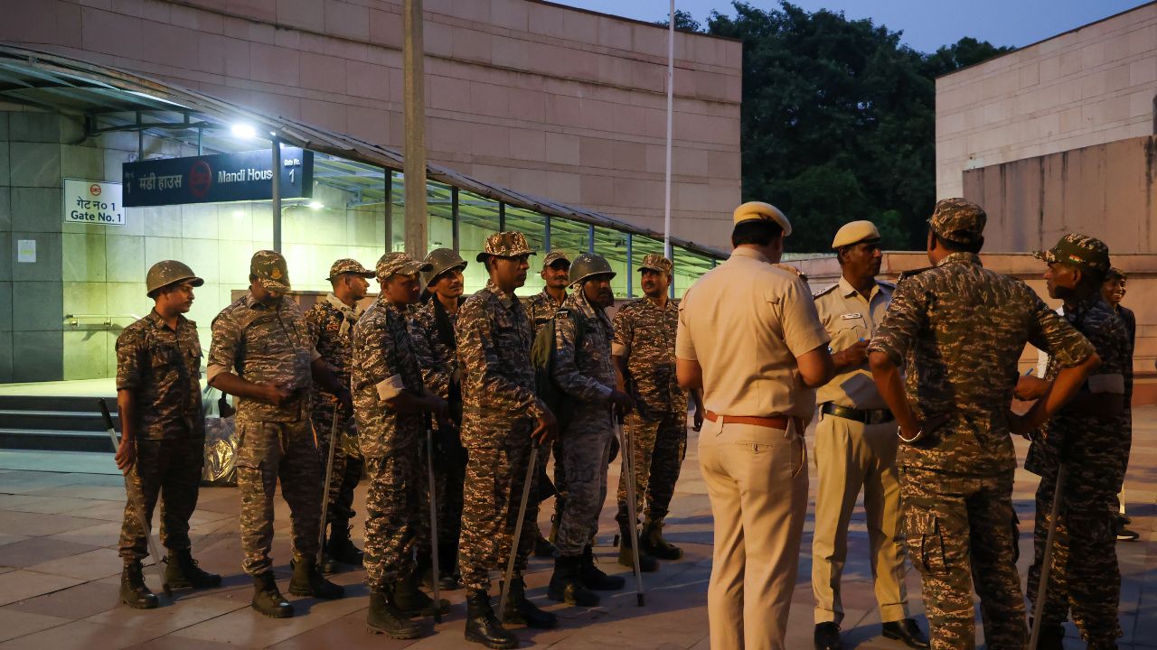 Delhi Metro Restores Services Across Network Amid CJP Protest Against CEC