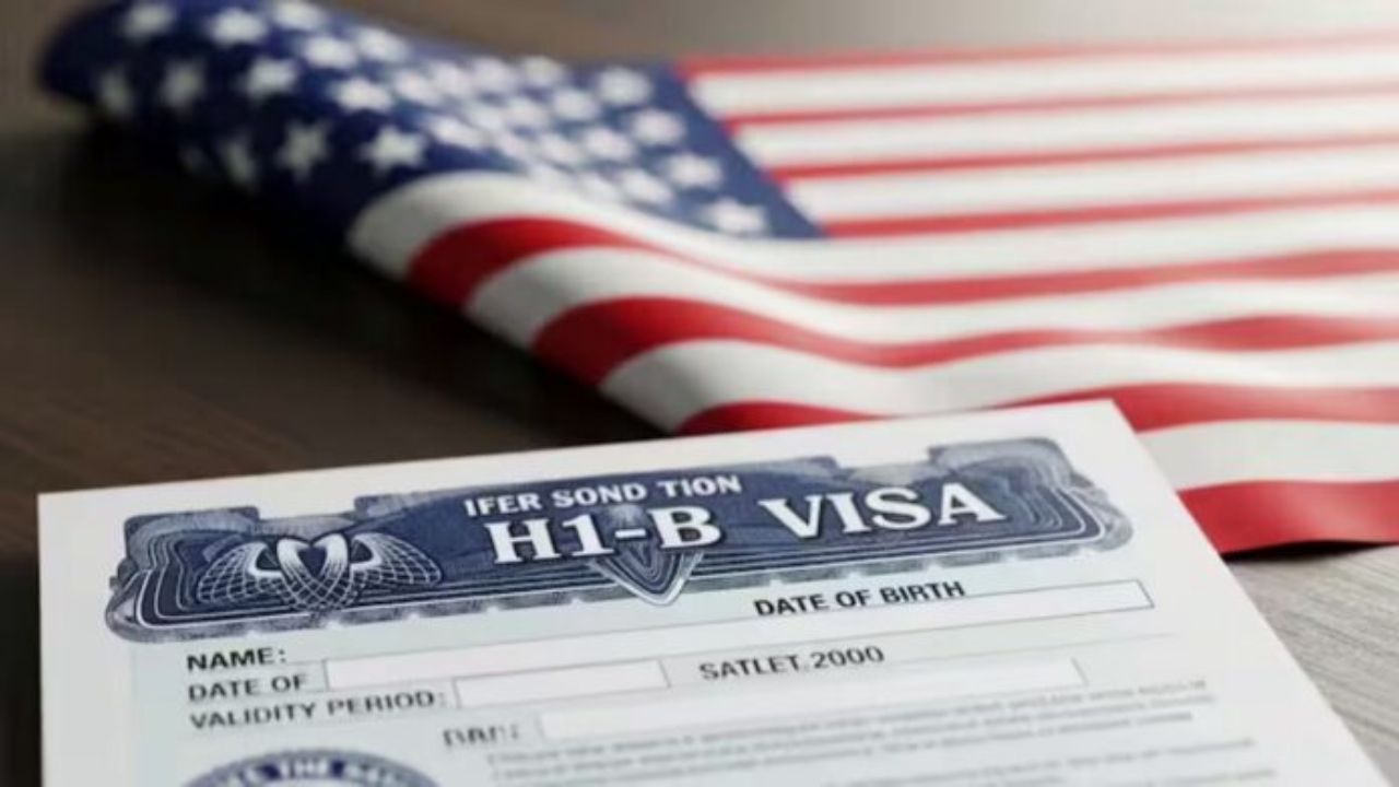 US Midterm Elections: How H-1B Visa Curbs and Green Card Reforms Could Affect Indians