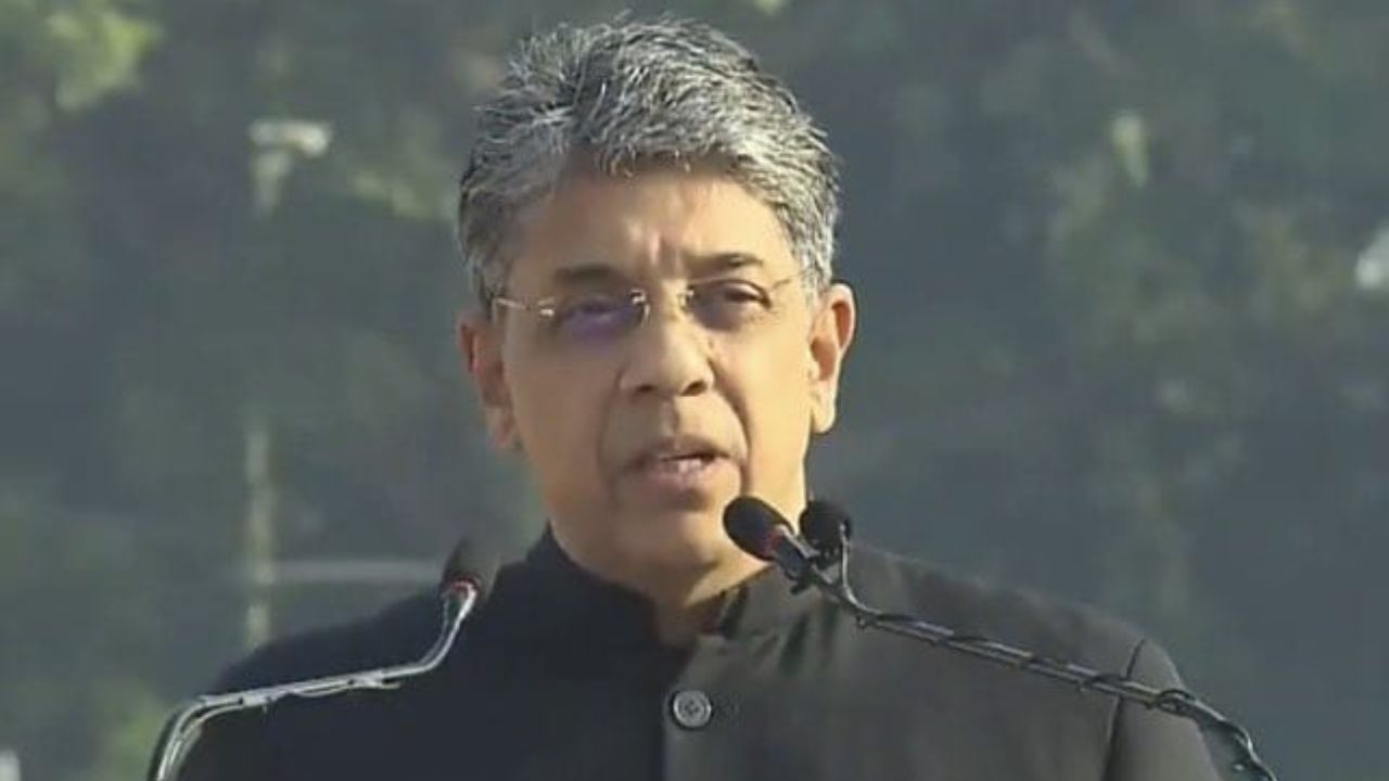 IB Director Mahesh Dixit Pays Tribute to 154 Police Personnel Who Died in Line of Duty