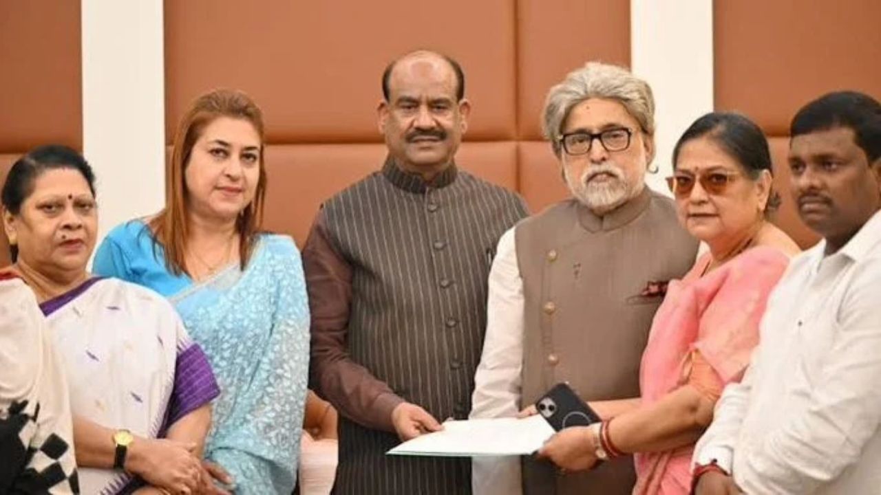 20 Rebel TMC MPs Seek 15 More Days As Disqualification Deadline Looms