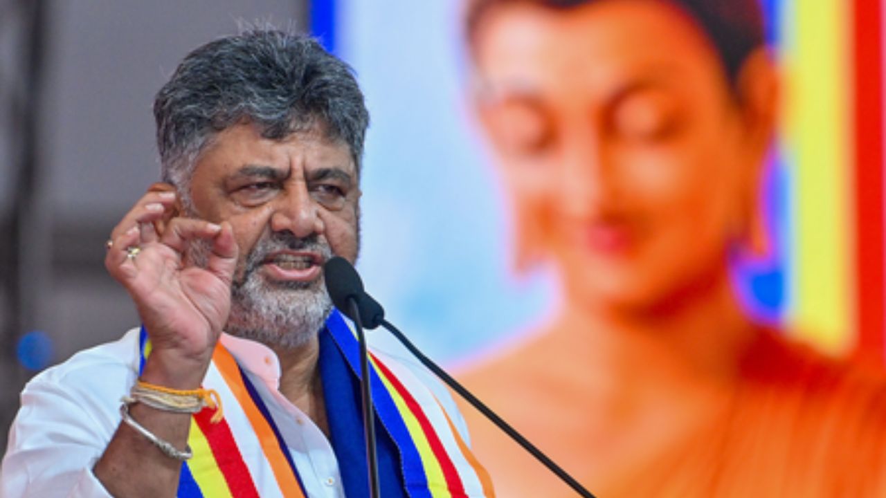 DK Shivakumar Vows to Protect Voters’ Rights, Alleges Form 7 Misuse in Karnataka