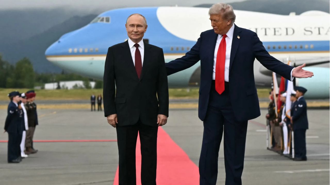 Putin Envoy Hails Trump’s Moves as ‘Historic’ as US Eases Sanctions Amid Fuel Price Surge