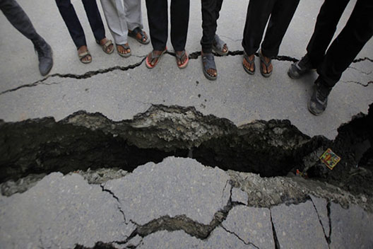 भूकंप के झटकों से उत्तराखंड में फिर मची दहशत.. 2 बार लगे तगड़े झटके