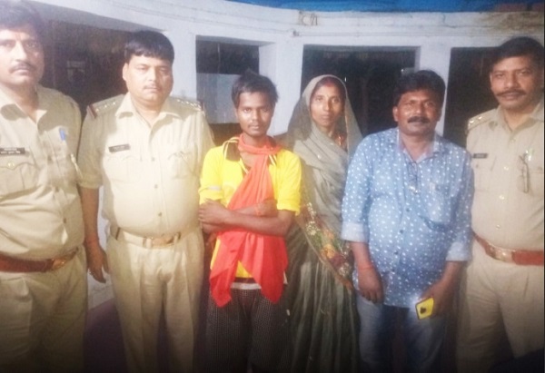 Uttar Pradesh: 6 महीने से गायब बच्चे को पुलिस ने ढूंढ निकाला, गूगल से ली मदद