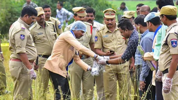 हैदराबाद एनकाउंटर केस: बनेगा जांच आयोग, सुप्रीम कोर्ट ने दिए निष्पक्ष जांच के आदेश