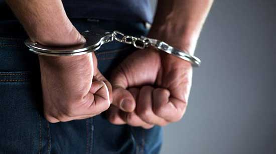 Uttar Pradesh: युवक ने पहले नाबालिग के साथ किया रेप, फिर हुआ कुछ ऐसा की पहुंचा सलाखों के पीछे