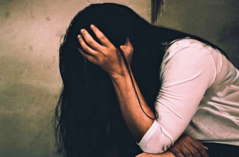 महिला का अपहरण कर बंधक बनाकर दुष्कर्म करने का मुकदमा दर्ज