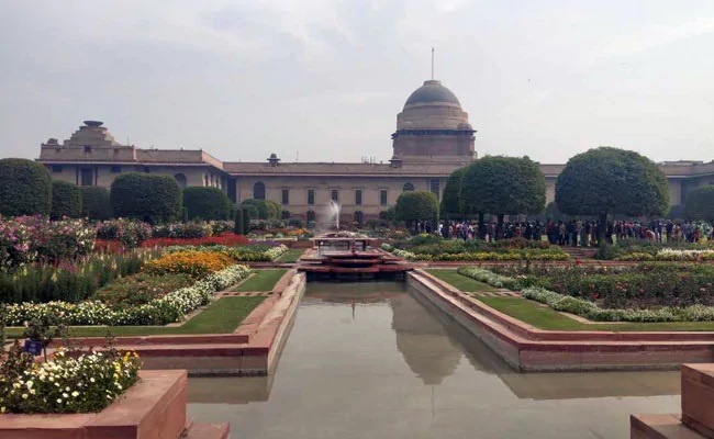 Mughal Garden: पर्यटकों के लिए इस दिन से खुलेगा राष्ट्रपति भवन का मुगल गार्डन, जानें क्या होंगे नियम