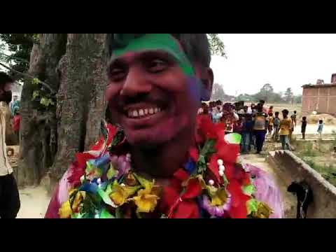 Maharajganj: कोरोना कर्फ्यू की सरेआम उड़ी धज्जियां, हूटर बजाते हुए प्रधान प्रतिनिधि ने निकाला विजयी जुलूस Maharajganj: कोरोना कर्फ्यू की सरेआम उड़ी धज्जियां, हूटर बजाते हुए प्रधान प्रतिनिधि ने निकाला विजयी जुलूस