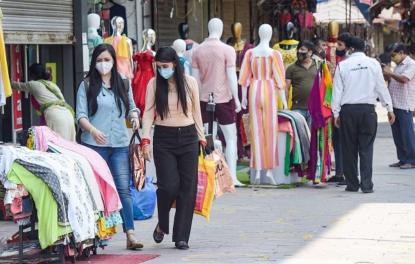 Market Closed in Delhi: दिल्ली में बढ़ने लगा कोरोना का खतरा, फिर अनिश्चित काल के लिए बंद किया गया एक और मार्केट Market Closed in Delhi: दिल्ली में बढ़ने लगा कोरोना का खतरा, फिर अनिश्चित काल के लिए बंद किया गया एक और मार्केट