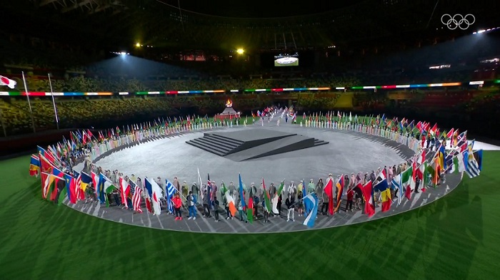 Tokyo Olympic Closing Ceremony: देखिये टोक्यो ओलंपिक का रंगारंग समापन समारोह, बजरंग पूनिया ने किया टीम इंडिया का नेतृत्व