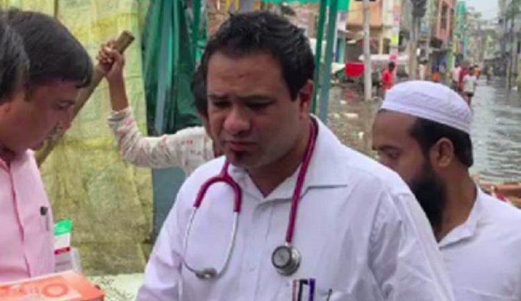 यूपी की बड़ी खबर: गोरखपुर के BRD मेडिकल कॉलेज से जुड़े रहे डॉक्टर कफील खान बर्खास्त, जानिये पूरा मामला