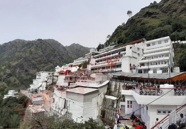 Mata Vaishno Devi: माता वैष्णो देवी भवन में भगदड़ से 12 श्रद्धालुओं की मौत, 13 घायल, मृतकों में 4 यूपी निवासी, देखिये मृतकों की सूची