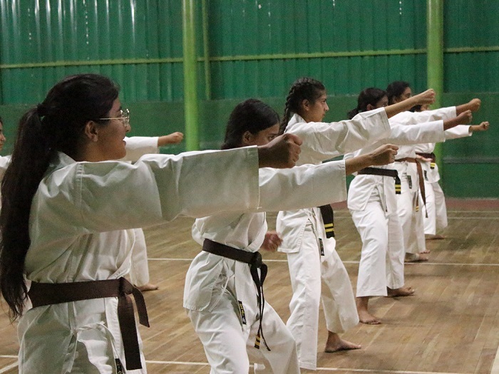 Karate Championship: कराटे चैंपियनशिप में बजा लखनऊ और गौतमबुद्धनगर का डंका, खिलाड़ियों ने दिखाया जलवा