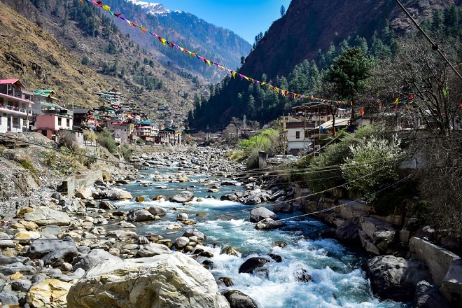 Summer Vacation 2022: इस बार गर्मी की छुट्टियों में जाए हिमाचल के कसोल, नेचर की खूबसूरती का होगा खास अनुभाव