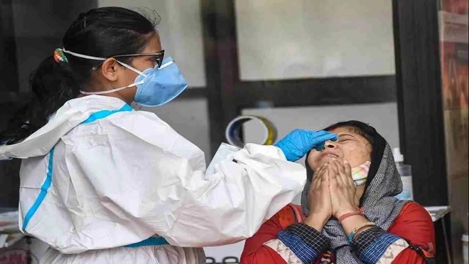Covid-19 in India: देश में कोरोना मामलों में लगातार वृद्धि, जानिये क्या है ताजी स्थिति Covid-19 in India: देश में कोरोना मामलों में लगातार वृद्धि, जानिये क्या है ताजी स्थिति