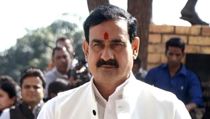 कमलनाथ ने अपने विधायकों पर लगाया ‘फॉर सेल’ का टैग, जानिये क्या है पूरा मामला