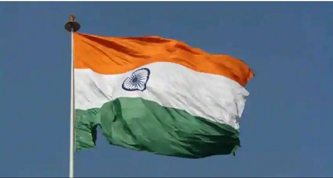 National Flag: यूपी के बस्ती में तिरंगा एकत्र करने के लिए बनाये गये काउंटर, पढ़िये ये खास खबर