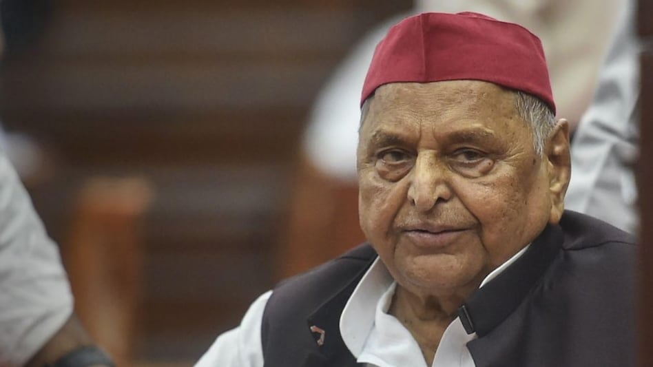 RIP Mulayam Singh Yadav: 6 दशक तक देश की राजनीति में इस तरह छाये रहे मुलायम सिंह यादव, आपातकाल में हुई 19 माह की जेल