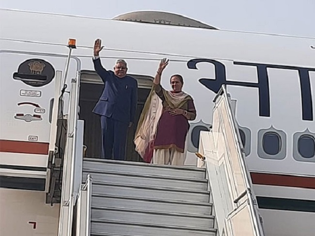 उपराष्ट्रपति बनने के बाद जगदीप धनखड़ पहली विदेश यात्रा पर रवाना, जानिये पूरा कार्यक्रम
