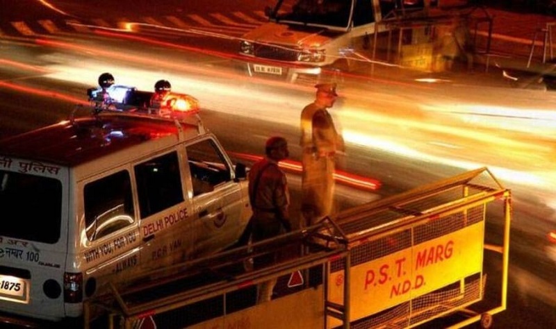 Crime in Delhi: नये साल के जश्न के बीच दिल्ली में दर्दनाक मौत, कार सवार लड़कों ने लड़की को 4 KM तक घसीटा