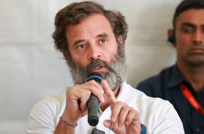 कश्मीर में पंडितों के हालात पर मोदी से राहुल ने मांगा जवाब