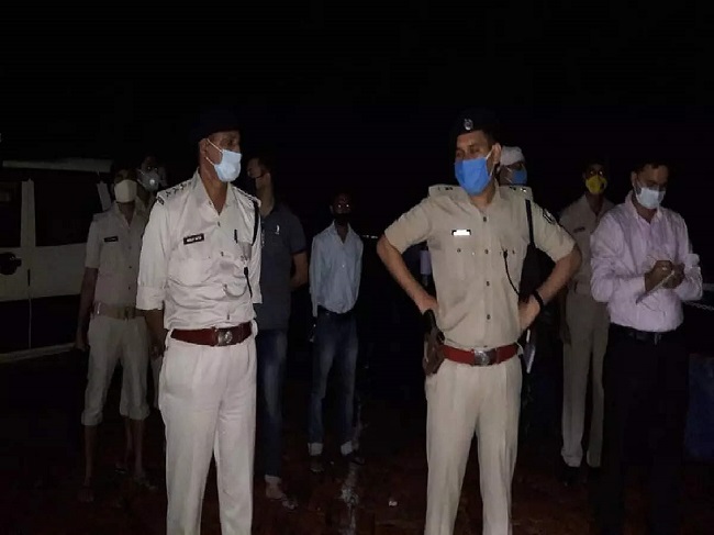 Crime In Bihar: सारण में दो महिलाओं का शव बरामद, छानबीन में जुटी पुलिस