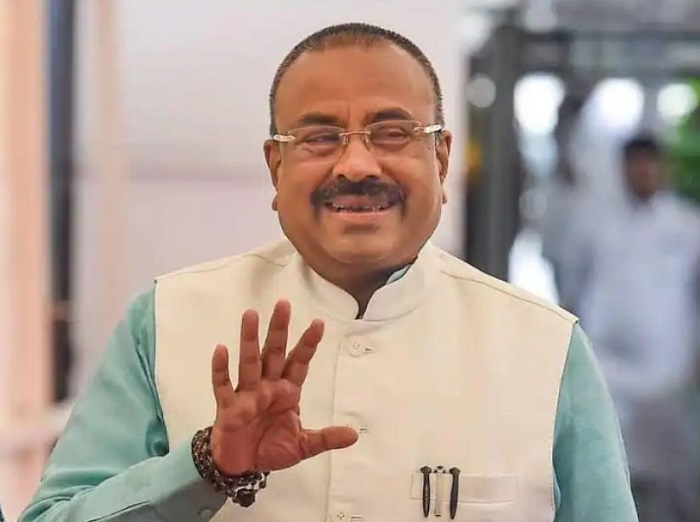 Maharashtra: कोरोना महामारी के दौरान विरोध प्रदर्शन मामले में महाराष्ट्र के मंत्री सुधीर मुनगंटीवार बरी