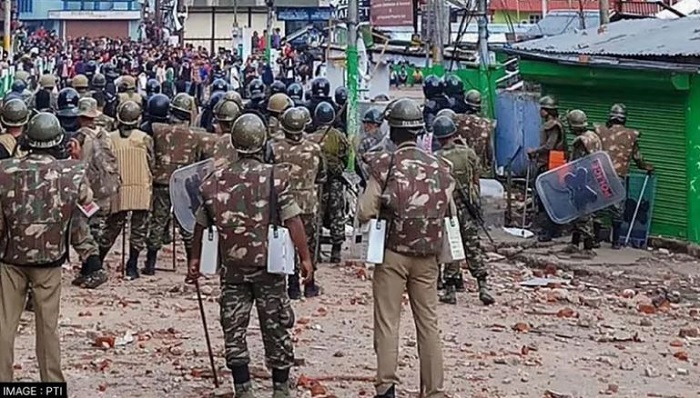 मेघालय में चुनाव के बाद हुई हिंसा में कई लोग घायल, एक व्यक्ति की मौत मेघालय में चुनाव के बाद हुई हिंसा में कई लोग घायल, एक व्यक्ति की मौत