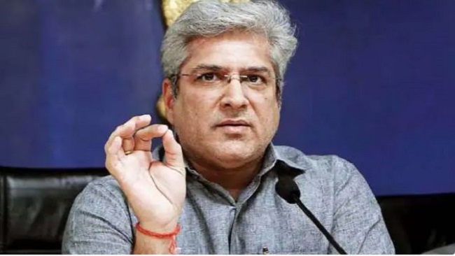 राजधानी दिल्ली बन गई है ‘तिरंगों का शहर’, पढ़िये ये रिपोर्ट