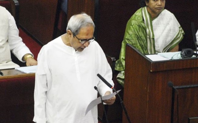 ओडिशा के मुख्यमंत्री नवीन पटनायक के भाषण पढ़ने का विरोध, जानिये पूरा मामला