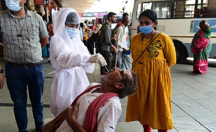 कोरोना ने फिर बढ़ाई देश की टेंशन, संक्रमण के मामलों में लगातार उछाल, जानिये ताजा आंकड़े कोरोना ने फिर बढ़ाई देश की टेंशन, संक्रमण के मामलों में लगातार उछाल, जानिये ताजा आंकड़े