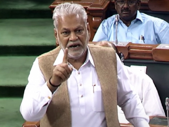 देश में मक्खन और इन डेयरी उत्पादों का नहीं होगा आयात, जानिये सरकार की पूरी योजना
