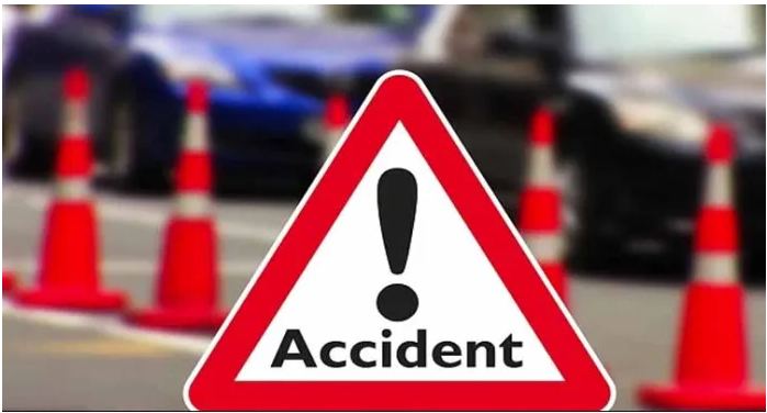 गुजरात में राजकोट-जामनगर राजमार्ग पर हुए हादसे में चार लोगों की मौत