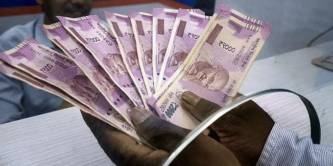 जानिये बैंकों में कितने प्रतिशत वापस आए दो हजार के नोट, पढ़ें आरबीआई की ये रिपोर्ट