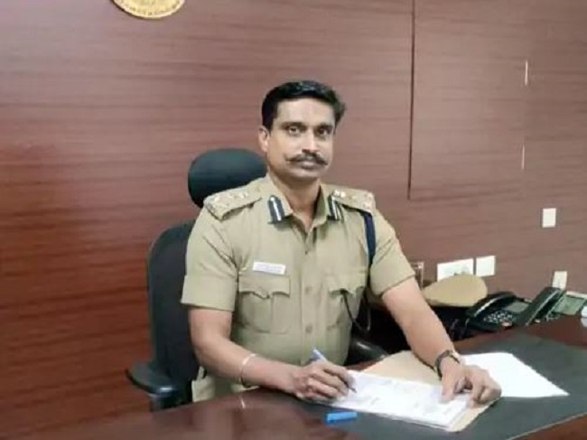 सीनियर आईपीएस अफसर की आत्महत्या से हर कोई सकते में, जानिये क्या बोले मुख्यमंत्री