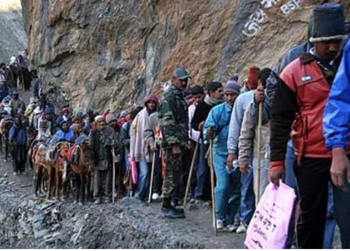 भूस्खलन से अमरनाथ यात्रा मार्ग क्षतिग्रस्त, कोई हताहत नहीं भूस्खलन से अमरनाथ यात्रा मार्ग क्षतिग्रस्त, कोई हताहत नहीं
