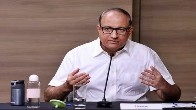 Singapore: भारतीय मूल के मंत्री पर भ्रष्टाचार का आरोप, सीपीआईबी ने की 10 घंटे पूछताछ, जानें पूरा मामला Singapore: भारतीय मूल के मंत्री पर भ्रष्टाचार का आरोप, सीपीआईबी ने की 10 घंटे पूछताछ, जानें पूरा मामला