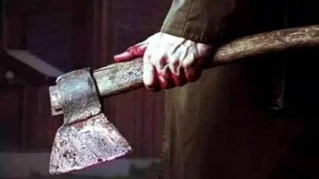 Crime News: पति को था पत्नी और पड़ोसी के बीच अफयेर का शक, कुल्हाड़ी से किये दोनों के टुकड़े, जानिये पूरा मामला