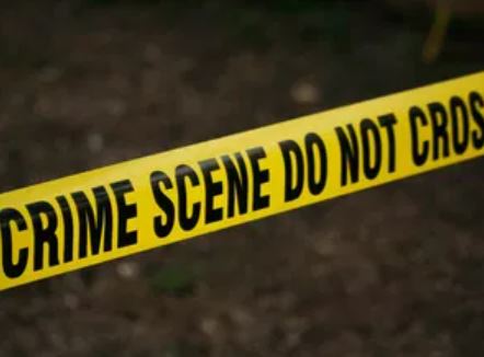 Crime News: बेवफाई के शक में पत्नी की पीट पीट कर हत्या, विदेश से लौटा था पति, जानिये पूरा मामला