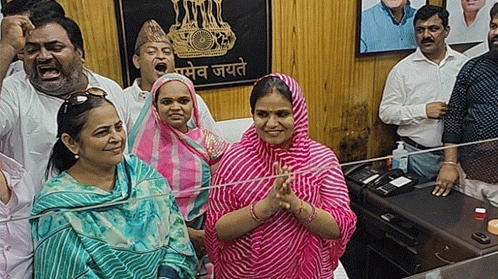 हेरिटेज नगर निगम की महापौर मुनेश ने फिर कार्यभार संभाला