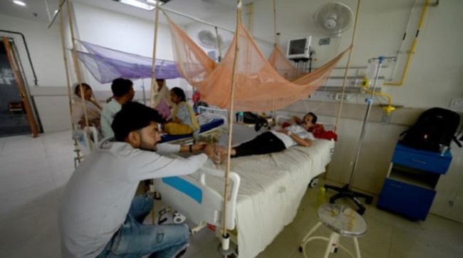Delhi Dengue:दिल्ली में डेंगू का आतंक ,हालात हुए खराब,3000 के पार केस 2015 का रिकॉर्ड टूटा