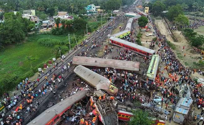 बालासोर ट्रेन हादसा: भुवनेश्वर नगर निगम मंगलवार को 28 अज्ञात शवों का अंतिम संस्कार करेगा बालासोर ट्रेन हादसा: भुवनेश्वर नगर निगम मंगलवार को 28 अज्ञात शवों का अंतिम संस्कार करेगा
