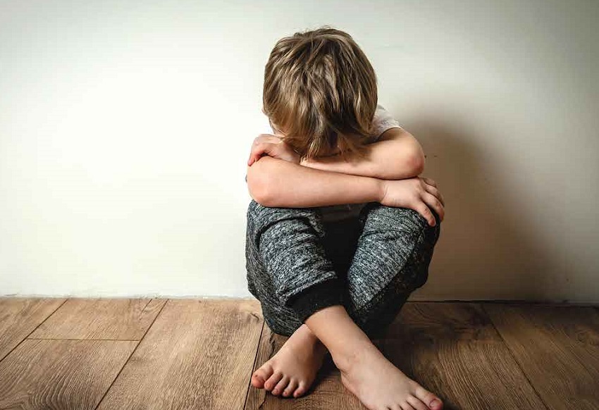Verbal Abuse: यदि आप भी चिल्लाते हैं बच्चों पर तो जल्द छोड़ें ये आदत, जानिये कितना खतरनाक है मौखिक दुर्व्यवहार Verbal Abuse: यदि आप भी चिल्लाते हैं बच्चों पर तो जल्द छोड़ें ये आदत, जानिये कितना खतरनाक है मौखिक दुर्व्यवहार