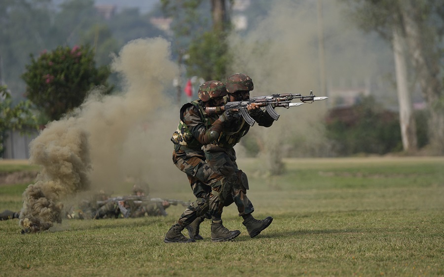 Jammu Kashmir: जम्मू में अंतरराष्ट्रीय सीमा पार से हो रही गोलीबारी रुकी, घर लौटने लगे लोग