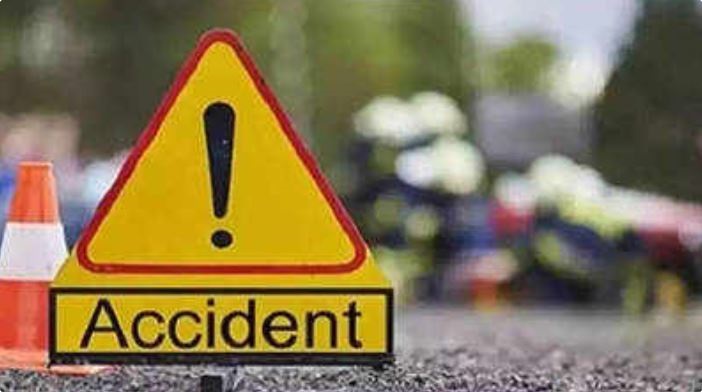 घर लौटते समय ट्रैक्टर की टक्कर से नाबालिग की मृत्यु