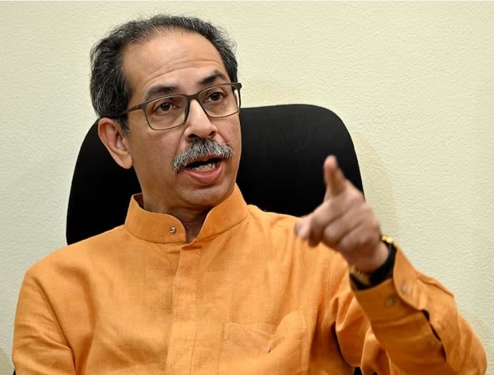अनुच्छेद 370 पर फैसले का स्वागत, लेकिन कश्मीरी पंडितों की वापसी की ‘गारंटी’ का क्या : उद्धव