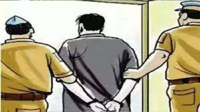 बिहार में हिंसा में बदली बहस, गुस्साये हेडमास्टर ने DPO को जमकर पीटा, FIR दर्ज, जानिये पूरा मामला