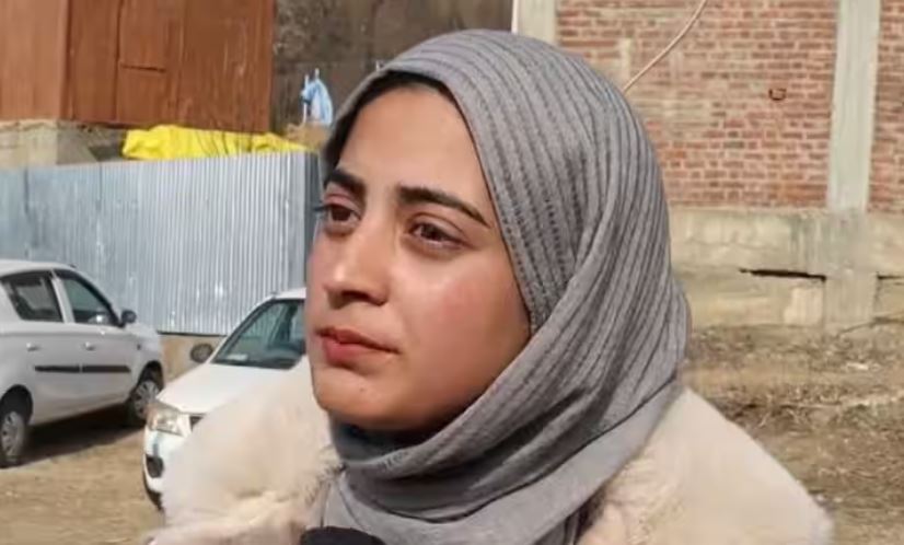 Jammu & Kashmir: मुस्लिम किशोरी भी रामरंग में सराबोर, गाया राम भजन, इंटरनेट पर वायरल