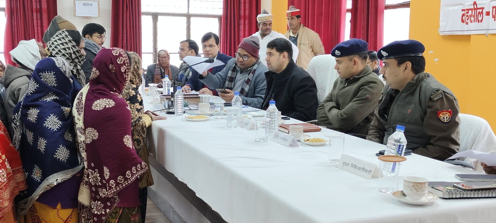 महराजगंज: सम्पूर्ण समाधान दिवस 80 फरियादी बैरंग लौटे वापस